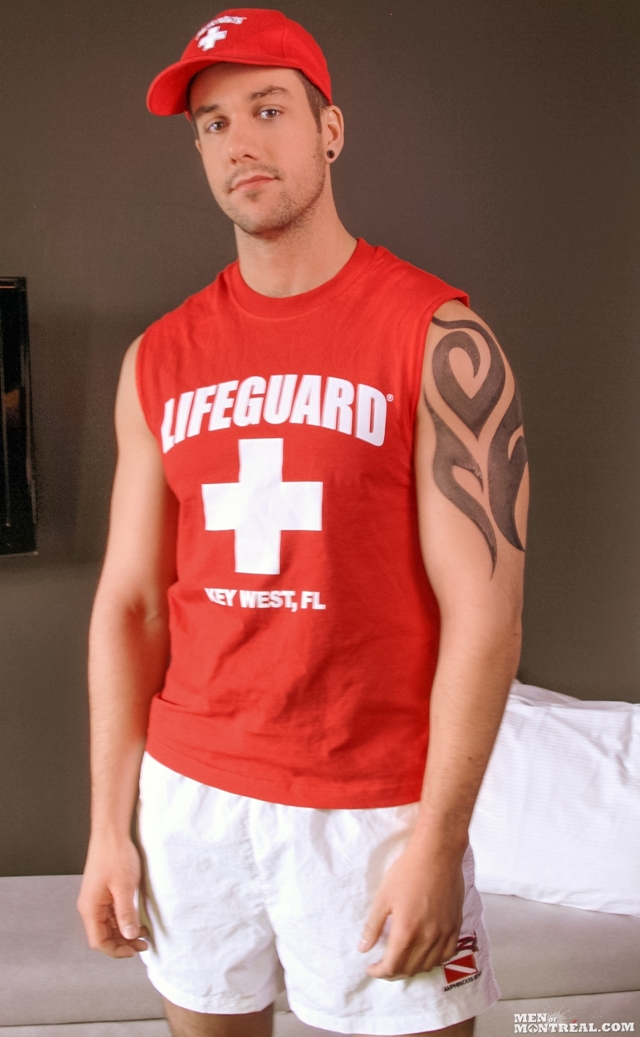 640px x 1037px - 24 year old lifeguard Felix Brazeau â€“ Nude Dude Sex Pics