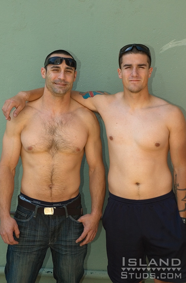 Island Studs Dan Kyle real life straight jocks muscular hairy guy rugged construction worker drunk beefy 008 male tube red tube gallery photo - Dan and Kyle