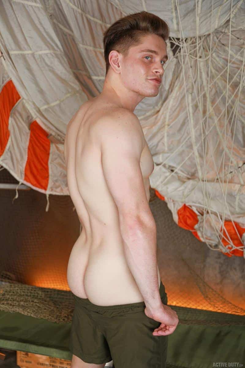Hottie young army dude Jay Tee bubble ass fucked ripped muscle stud Derek Kage huge dick 4 gay porn pics - Hottie young army dude Jay Tee’s bubble ass fucked by ripped muscle stud Derek Kage’s huge dick