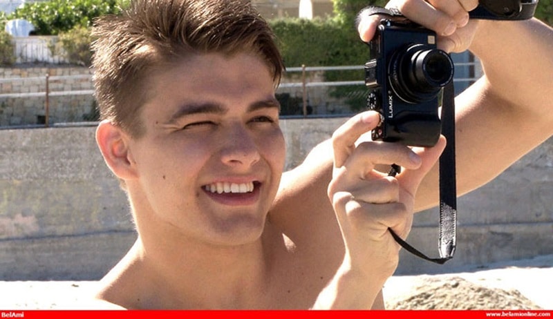 BelamiOnline-Beach-buddies-Arne-Coen-bareback-fucks-Milan-Sharpe-big-bare-raw-twink-uncut-dick-European-young-men-fucking-bareback-04-gay-porn-star-sex-video-gallery-photo