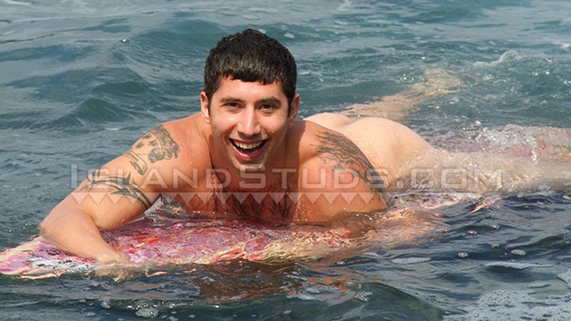 IslandStuds-Alec-wanks-huge-monster-dick-orgasm-ex-American-Marine-surf-naked-8-pack-ripped-abs-015-tube-download-torrent-gallery-photo